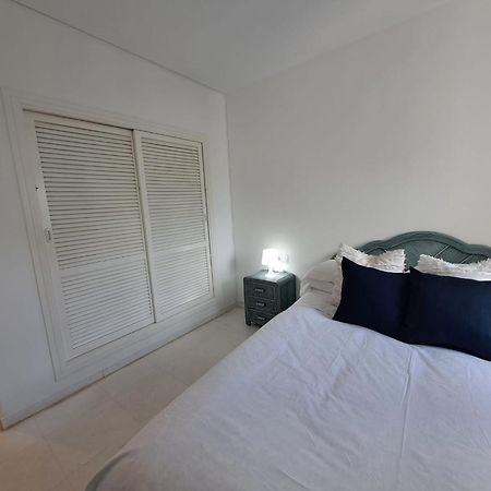 Luminous Apartment In Playas Del Duque , Puerto Banus By Holidays & Home Marbella Luaran gambar