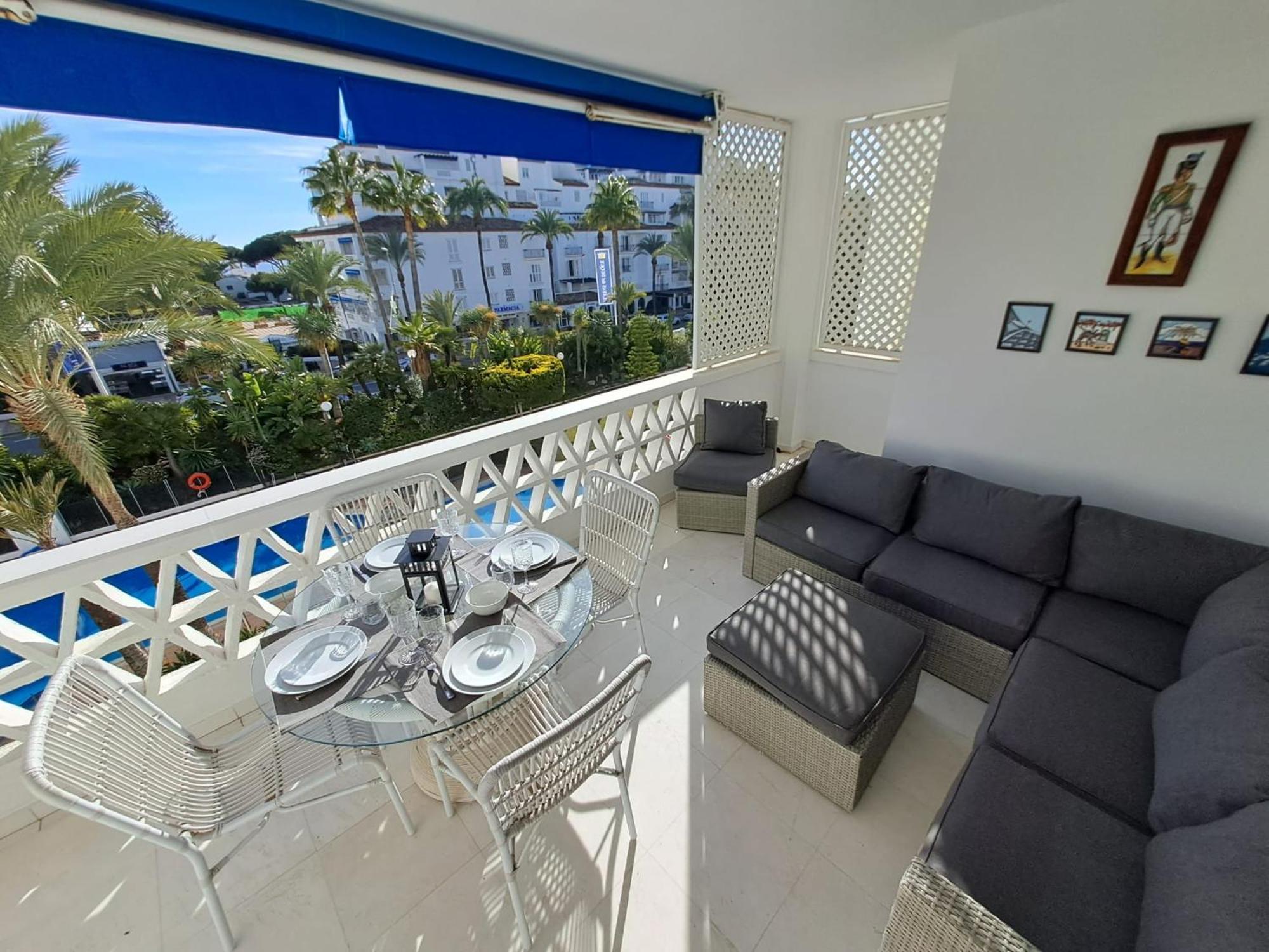 Luminous Apartment In Playas Del Duque , Puerto Banus By Holidays & Home Marbella Luaran gambar
